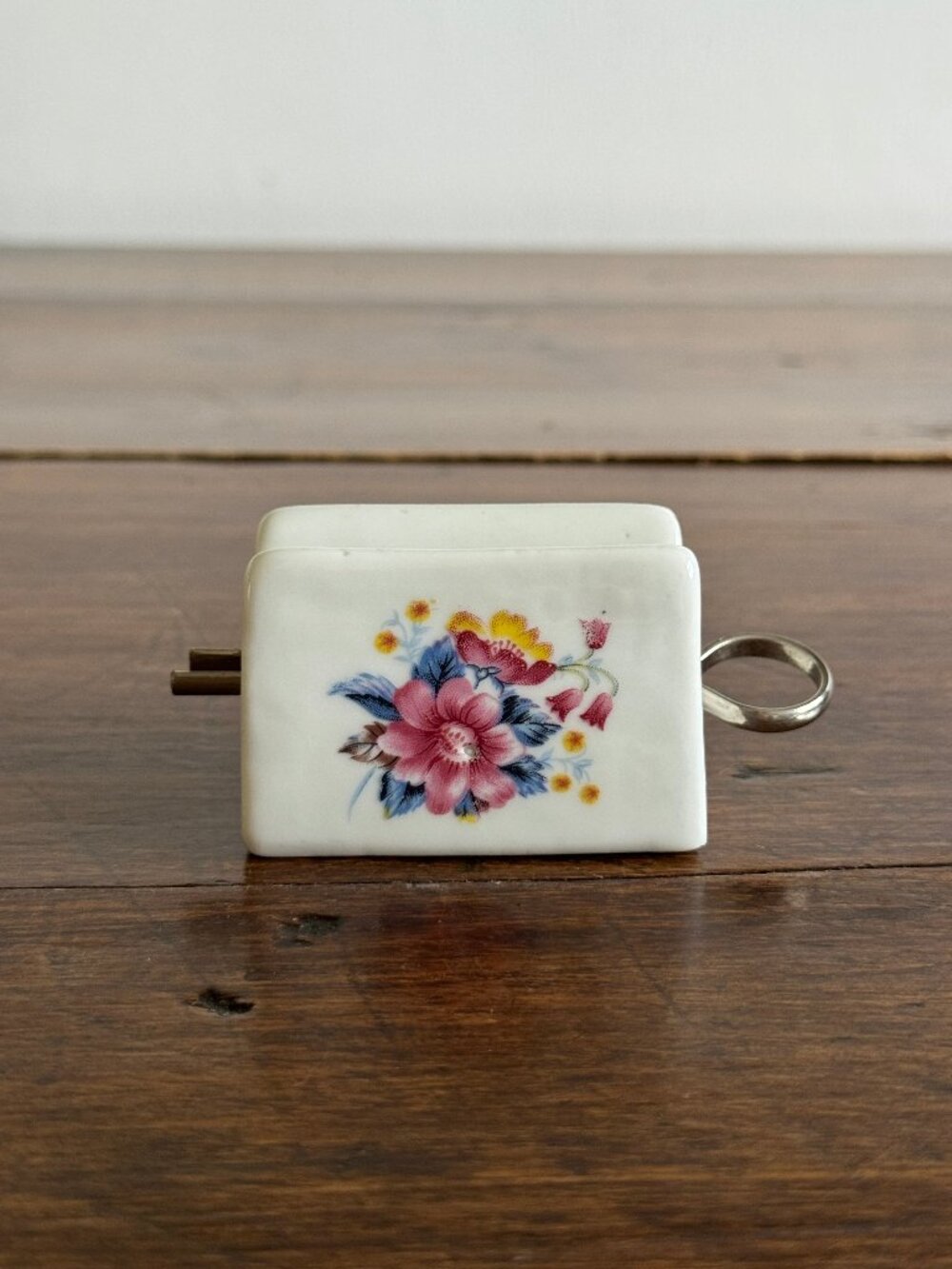 Vintage Porcelain Toothpaste Tube Roller/Squeezer with Metal Pin and Florals